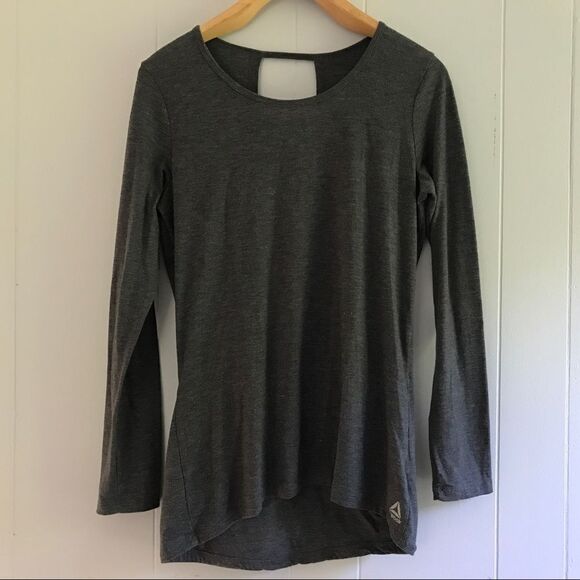 Reebok Open Back Long Sleeve Fitness Top (M) - Picture 2 of 10